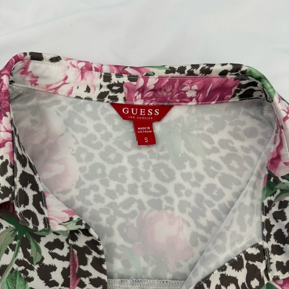 Guess Women’s Vianca Printed Satin Shirt Button Down Leopard Animal Floral Work - Picture 5 of 9